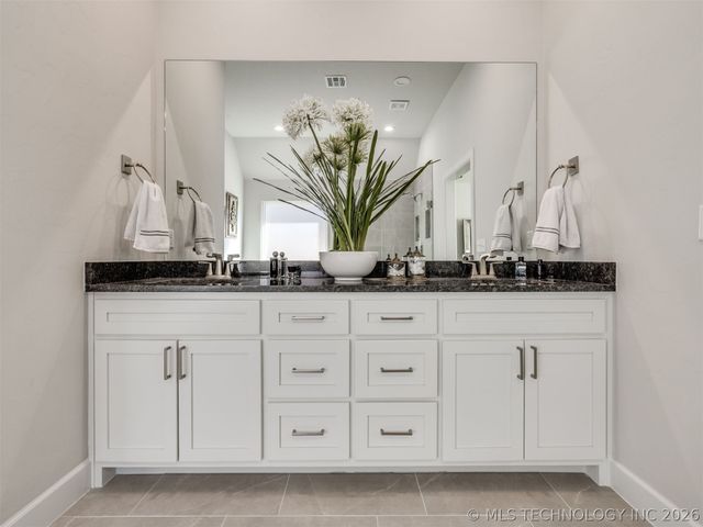13605 S 21st Place E, Bixby, OK 74008