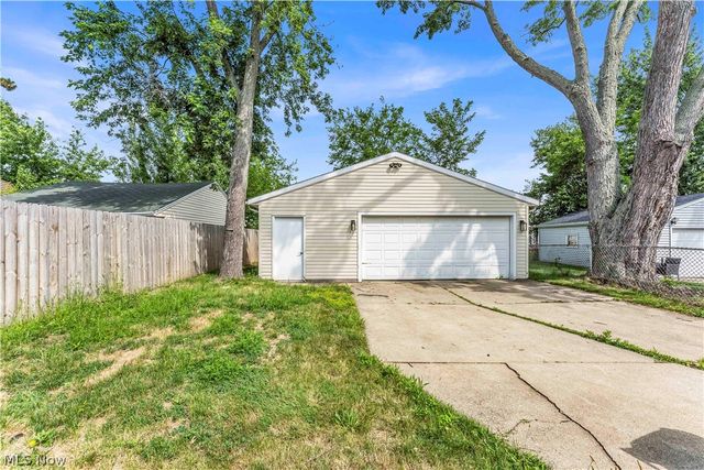 30021 Robert Street, Wickliffe, OH 44092