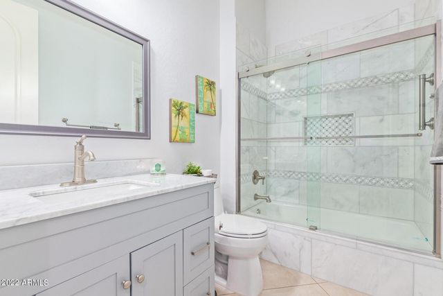 4250 S Lafayette Drive, Chandler, AZ 85249