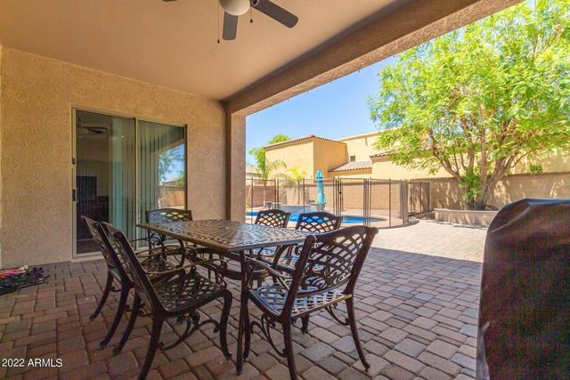 4250 S Lafayette Drive, Chandler, AZ 85249