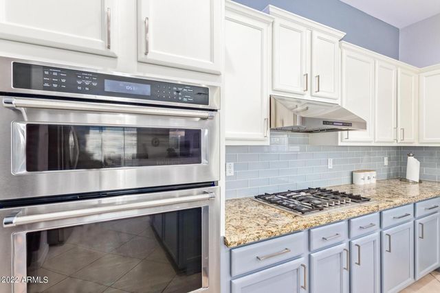 4250 S Lafayette Drive, Chandler, AZ 85249