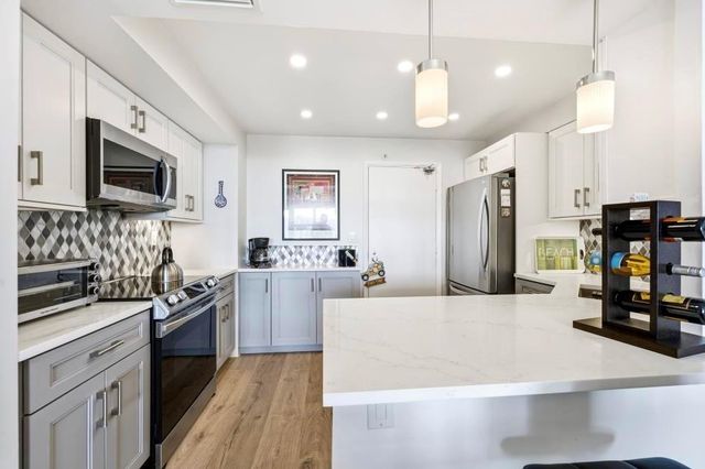 3333 NE 34th St 1011, Fort Lauderdale, FL 33308