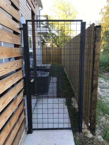 3009 Callie Street A, Houston, TX 77004