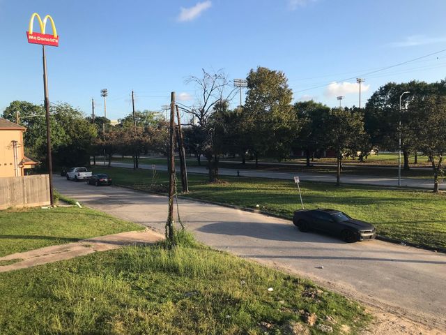 3009 Callie Street A, Houston, TX 77004