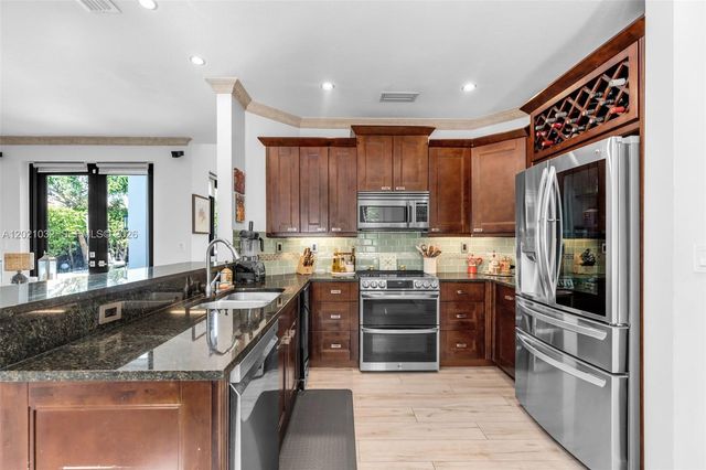 15742 SW 102nd Lane, Miami, FL 33196