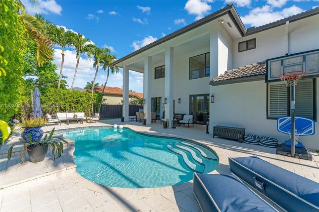 15742 SW 102nd Lane, Miami, FL 33196