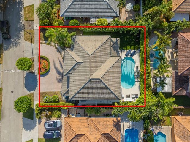 15742 SW 102nd Lane, Miami, FL 33196