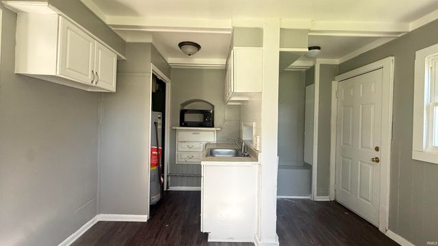 4435 Hanna Street, Fort Wayne, IN 46806