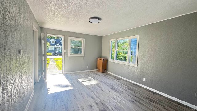 4435 Hanna Street, Fort Wayne, IN 46806