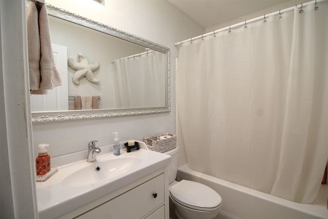 3201 Kingsbrook Drive, Wylie, TX 75098