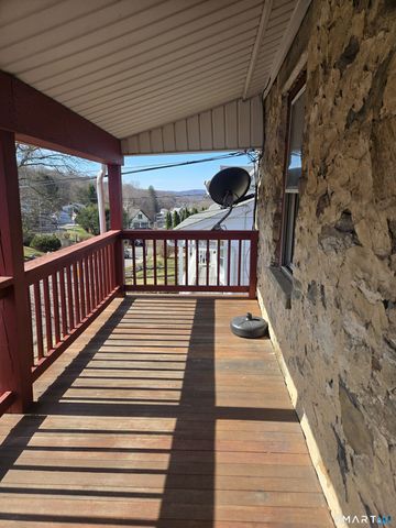 73 Woodbridge Avenue, Ansonia, CT 06401