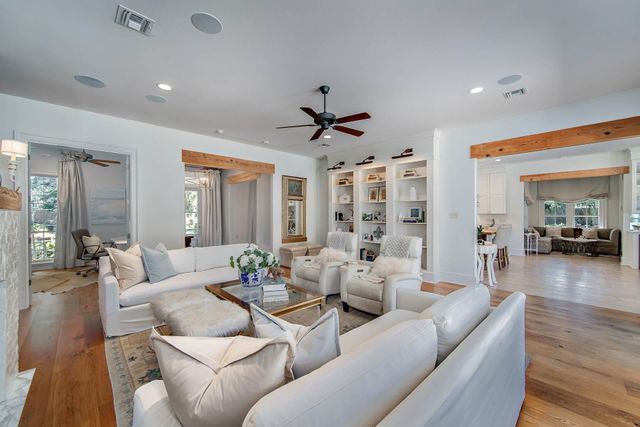 115 Krumbhaar Circle, Houma, LA 70360