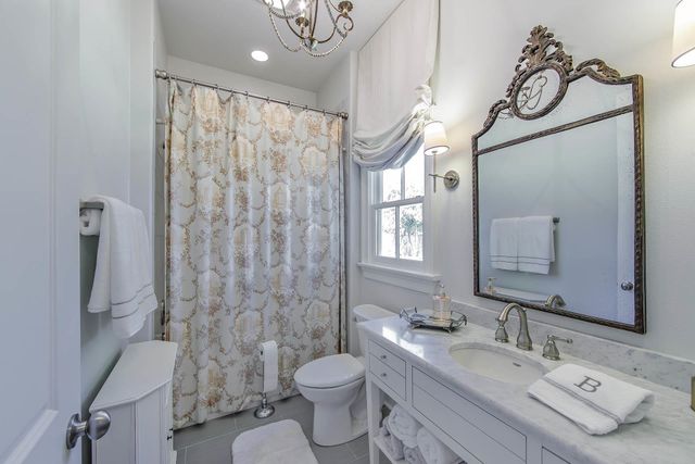 115 Krumbhaar Circle, Houma, LA 70360