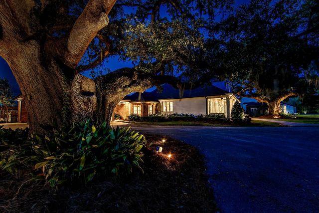 115 Krumbhaar Circle, Houma, LA 70360