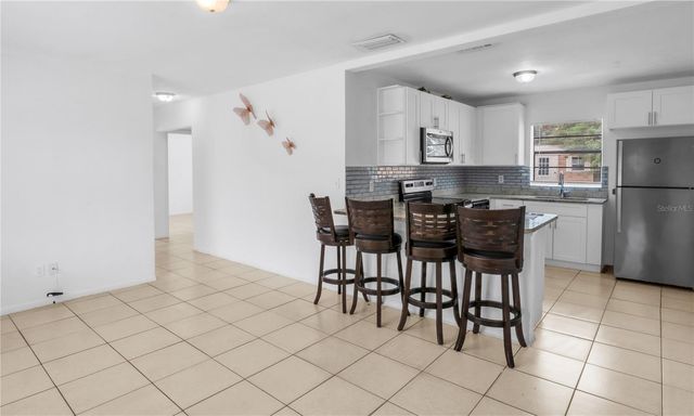 519 HAMPTON AVENUE, Lakeland, FL 33801