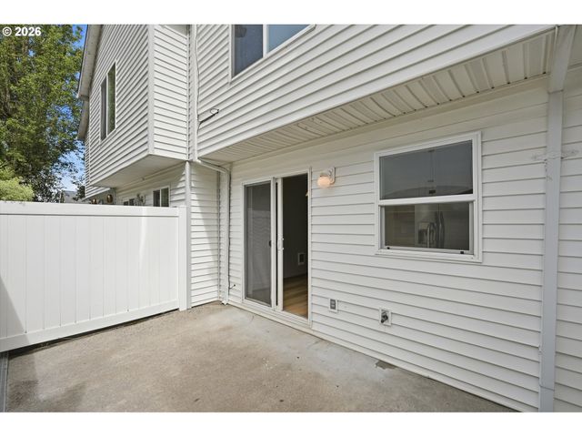 400 Se 2ND St, Troutdale, OR 97060