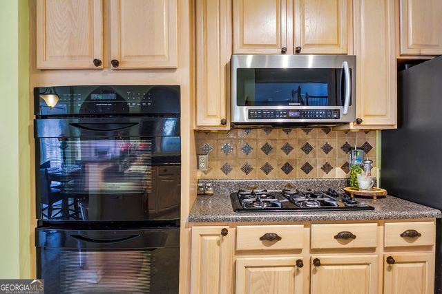 618 Millrun Court, Macon, GA 31210