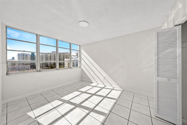 6855 Abbott Ave 801, Miami Beach, FL 33141