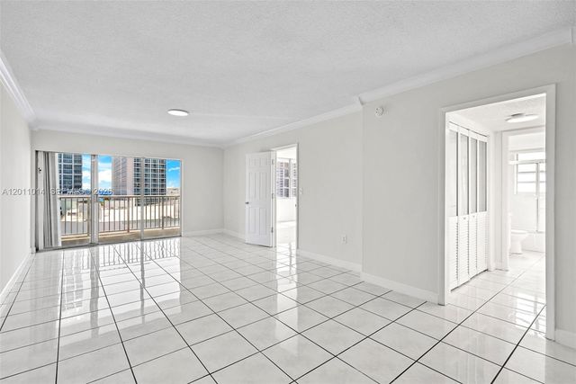 6855 Abbott Ave 801, Miami Beach, FL 33141