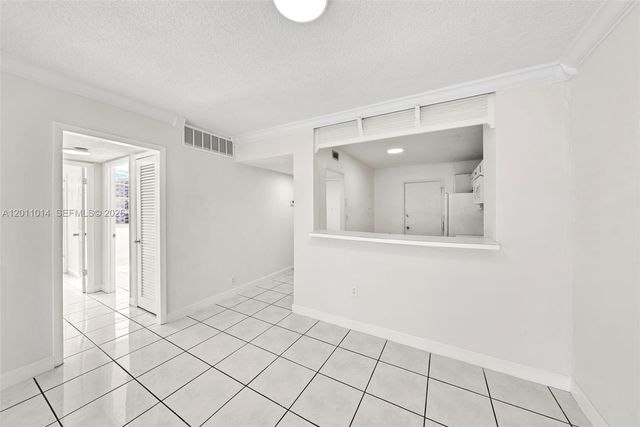 6855 Abbott Ave 801, Miami Beach, FL 33141