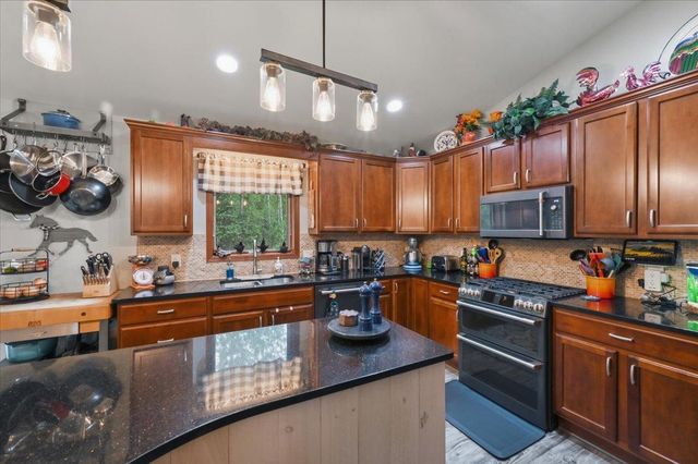 4210 Creekwood Place, Hermantown, MN 55811