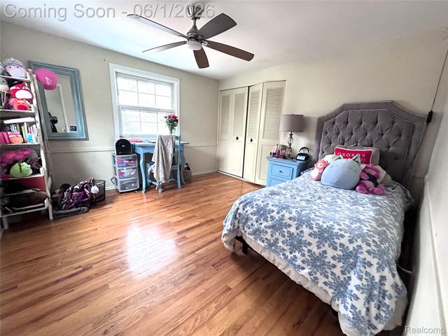 1707 Fox River Drive, Bloomfield Hills, MI 48304