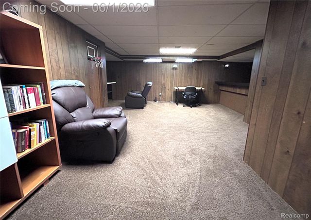 1707 Fox River Drive, Bloomfield Hills, MI 48304
