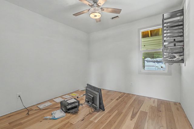1088 Hard Pinch Road, Moncks Corner, SC 29461