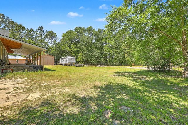 1088 Hard Pinch Road, Moncks Corner, SC 29461