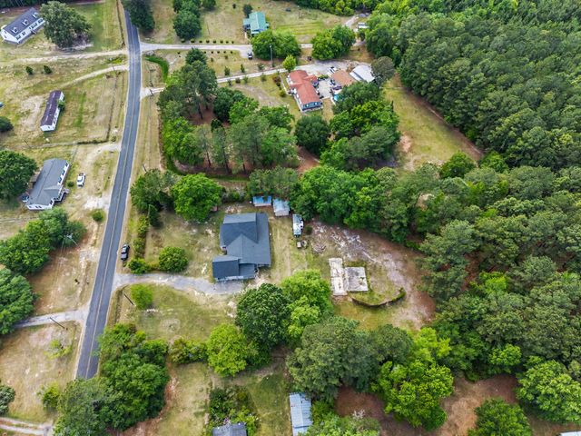 1088 Hard Pinch Road, Moncks Corner, SC 29461