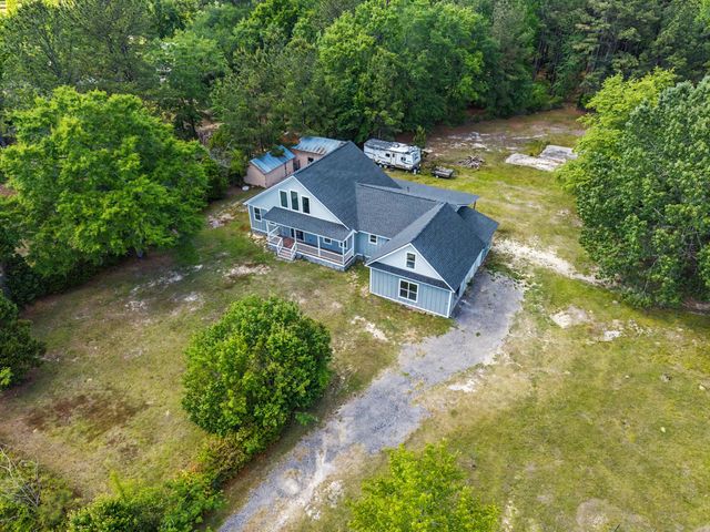 1088 Hard Pinch Road, Moncks Corner, SC 29461
