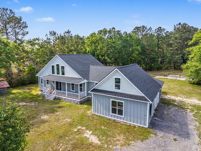 1088 Hard Pinch Road, Moncks Corner, SC 29461