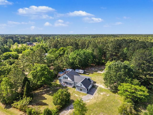 1088 Hard Pinch Road, Moncks Corner, SC 29461