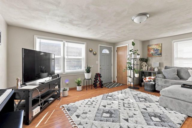 228 KAMPS STREET, Combined Locks, WI 54113