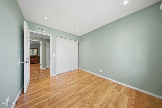 37945 26th Street, Palmdale, CA 93550