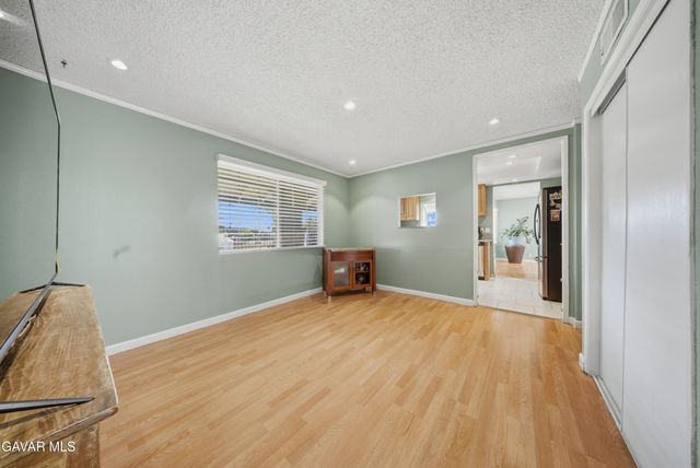 37945 26th Street, Palmdale, CA 93550