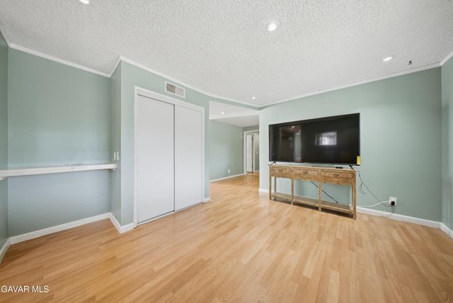 37945 26th Street, Palmdale, CA 93550