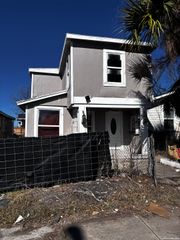 1617 Santiago, San Antonio, TX 78207