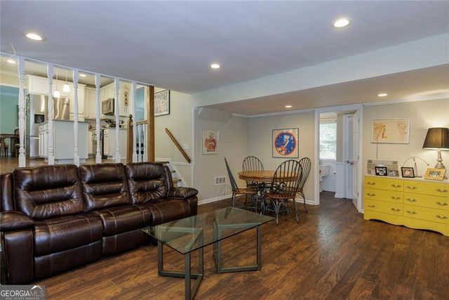5321 Manhasset Cove, Atlanta, GA 30338