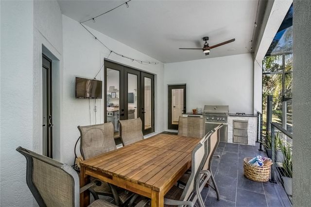 12116 SAN CHALIFORD COURT, Tampa, FL 33626