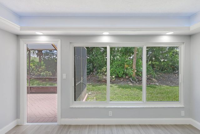 9305 Flynn Circle 8, Boca Raton, FL 33496