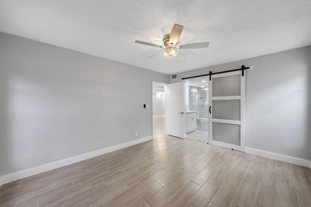 9305 Flynn Circle 8, Boca Raton, FL 33496