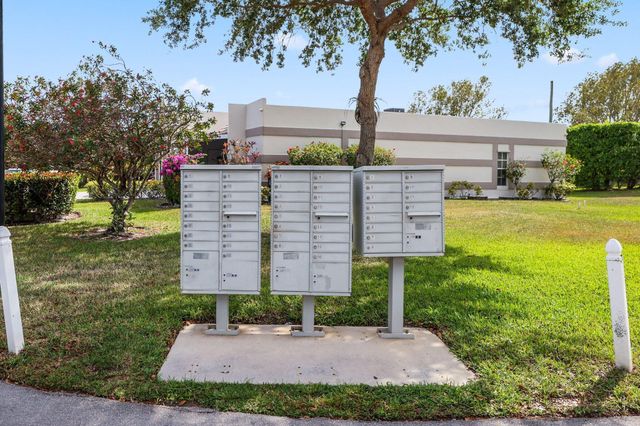 9305 Flynn Circle 8, Boca Raton, FL 33496