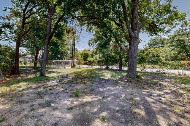 1302 Hendricks Avenue, Dallas, TX 75216
