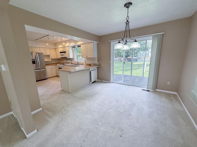 9353 E DE Avenue, Richland, MI 49083