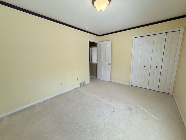 9353 E DE Avenue, Richland, MI 49083