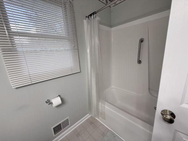 9353 E DE Avenue, Richland, MI 49083