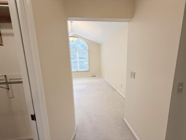 9353 E DE Avenue, Richland, MI 49083