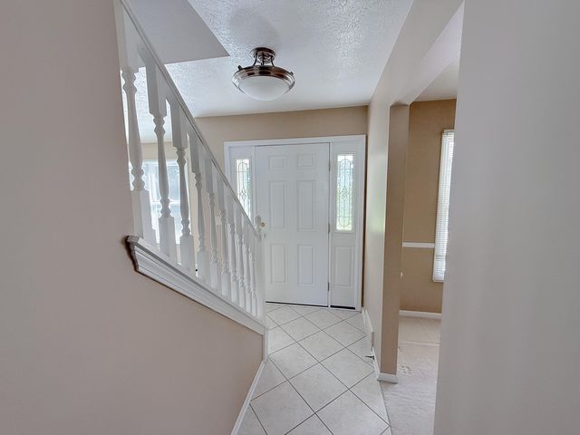 9353 E DE Avenue, Richland, MI 49083