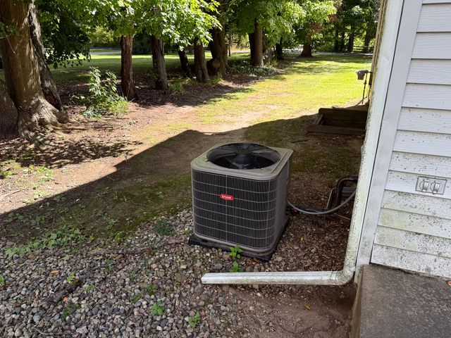 9353 E DE Avenue, Richland, MI 49083